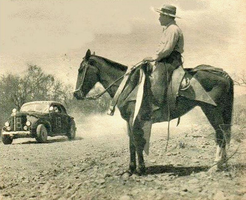 BRADLEY Henry  DET GPAmdelSur 1948 Los caballos ya no se asustan