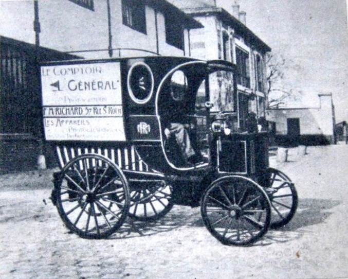 1891 camioneta 4 HP de reparto IMG_0802.jpg