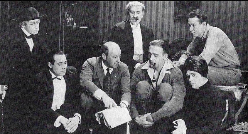 con Cecil B. DeMille en The Affair of Anatol DET.jpg