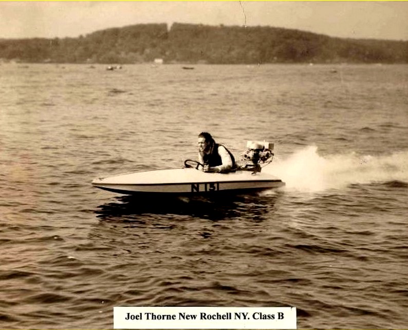 1937 outboard runabout